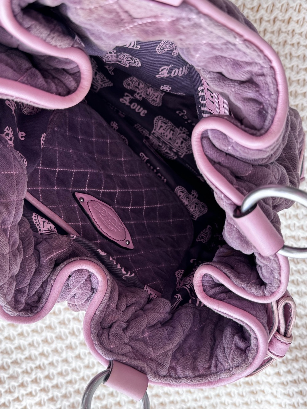 Hard to Find Juicy Couture Quilted Daydreamer Bag with Embroidered Logo - Picture 6 of 14